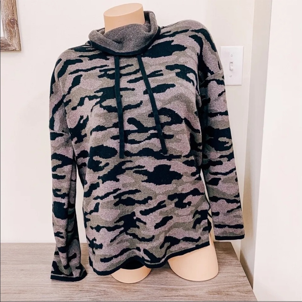 Rachel Zoe Camo Print Cowl Neck Sweatshirt Medium